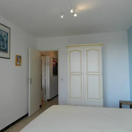 Apartment 3 Pieces Avec Piscine, Parking Et Animaux Admis - Fr-1-251-757 *